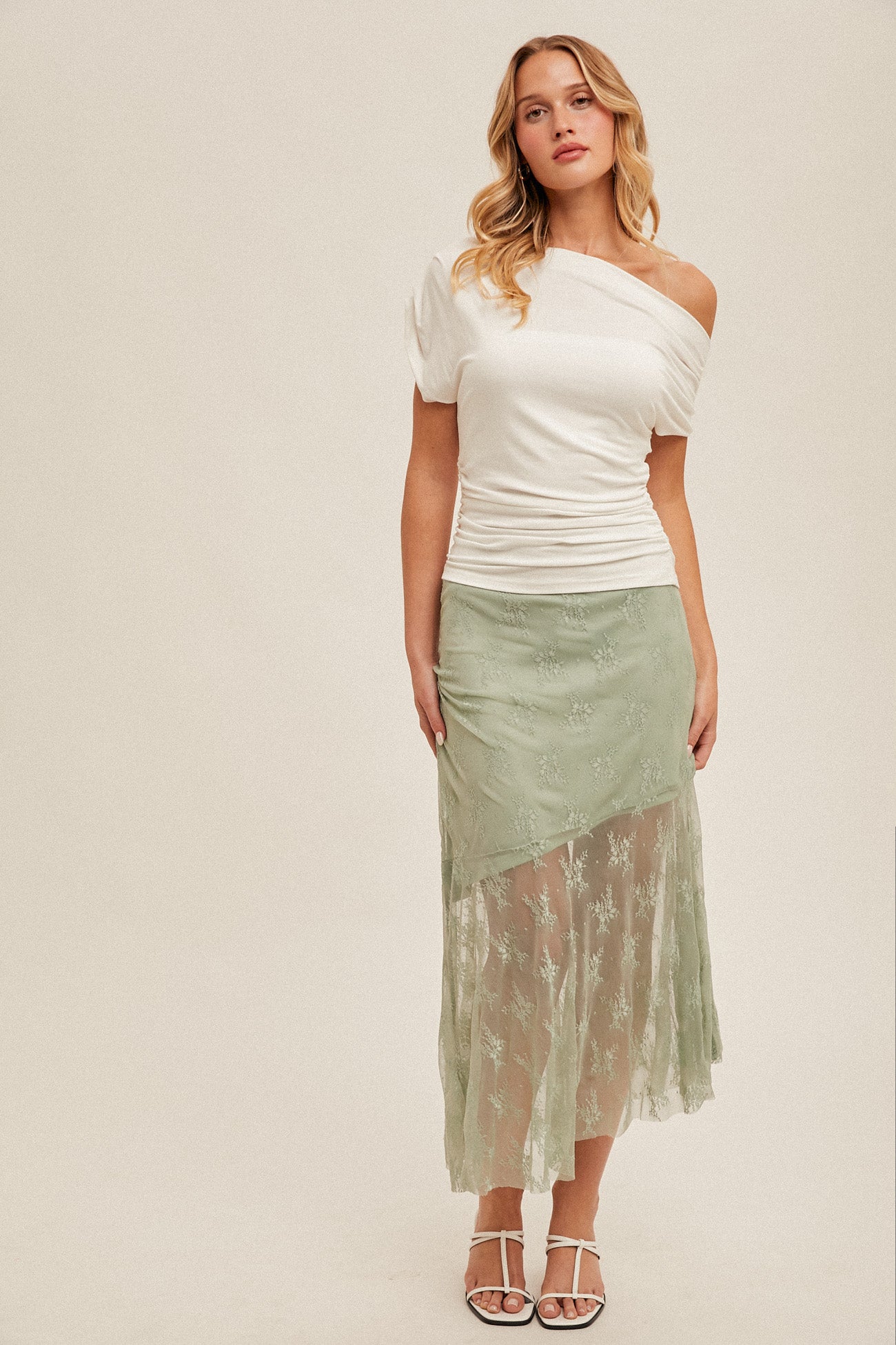 Asymetrical Neck Line Ruched Knit Top