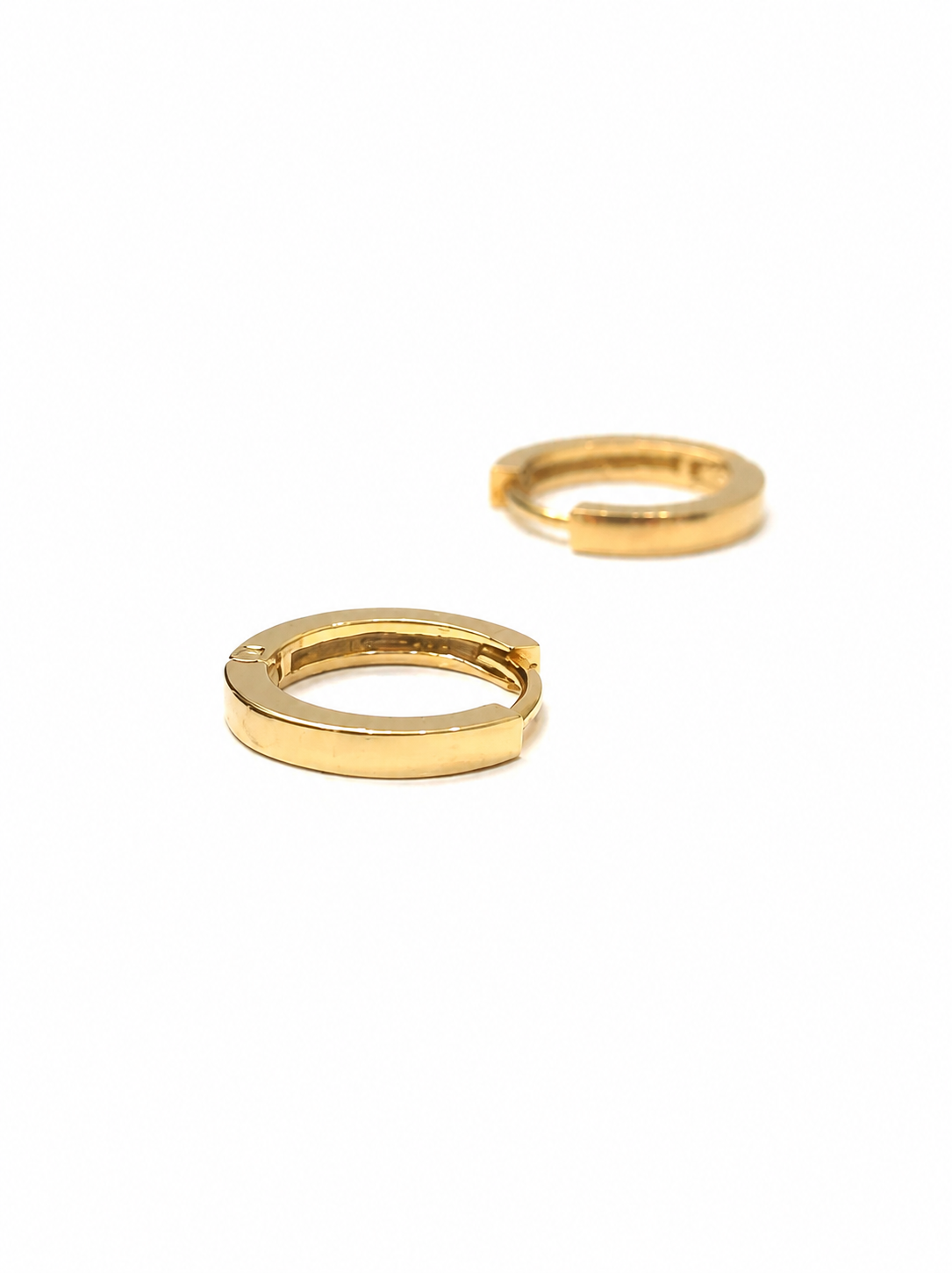 Penelope Petite Hoop Earrings