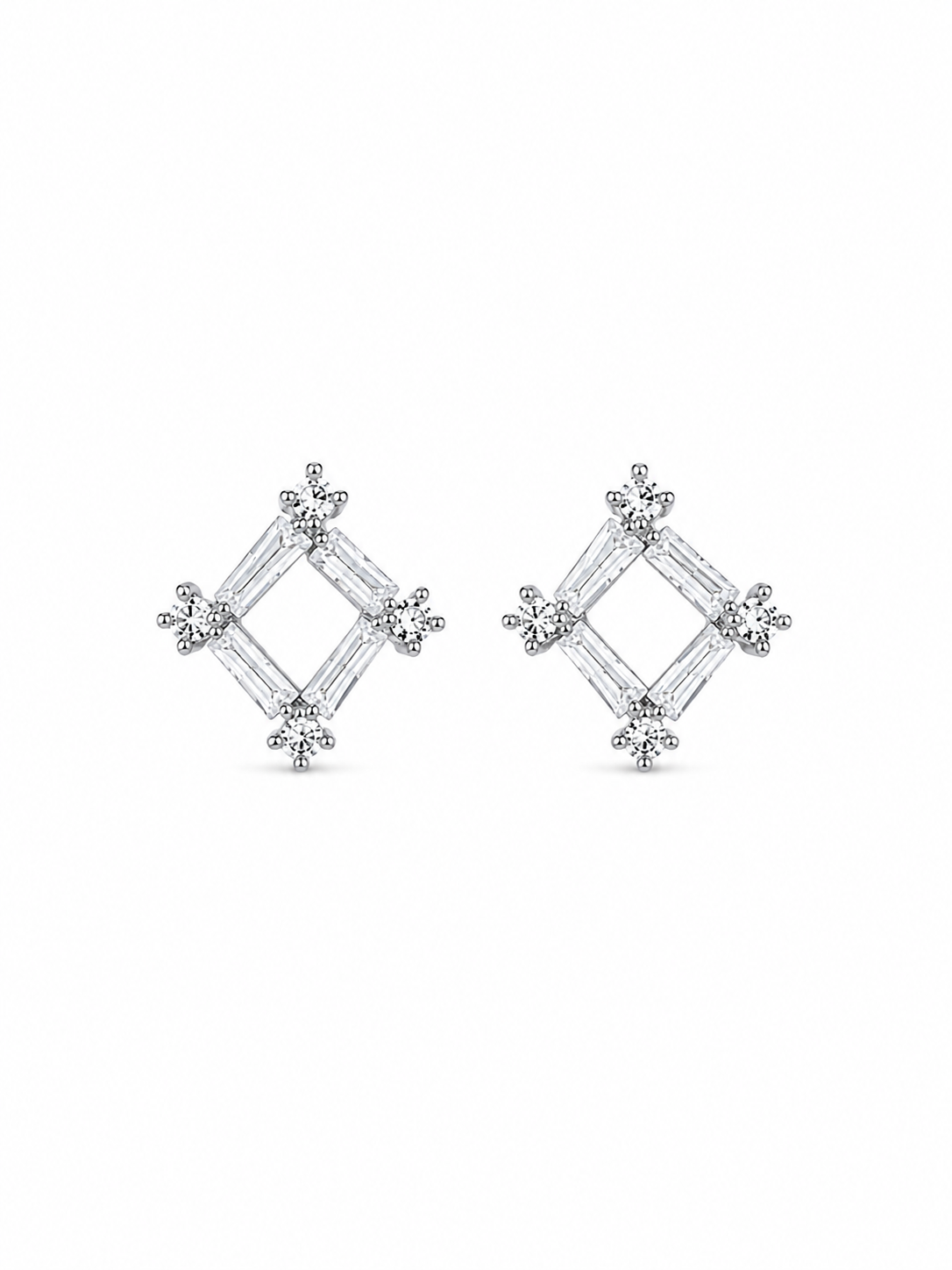 Gisela Stud Earrings