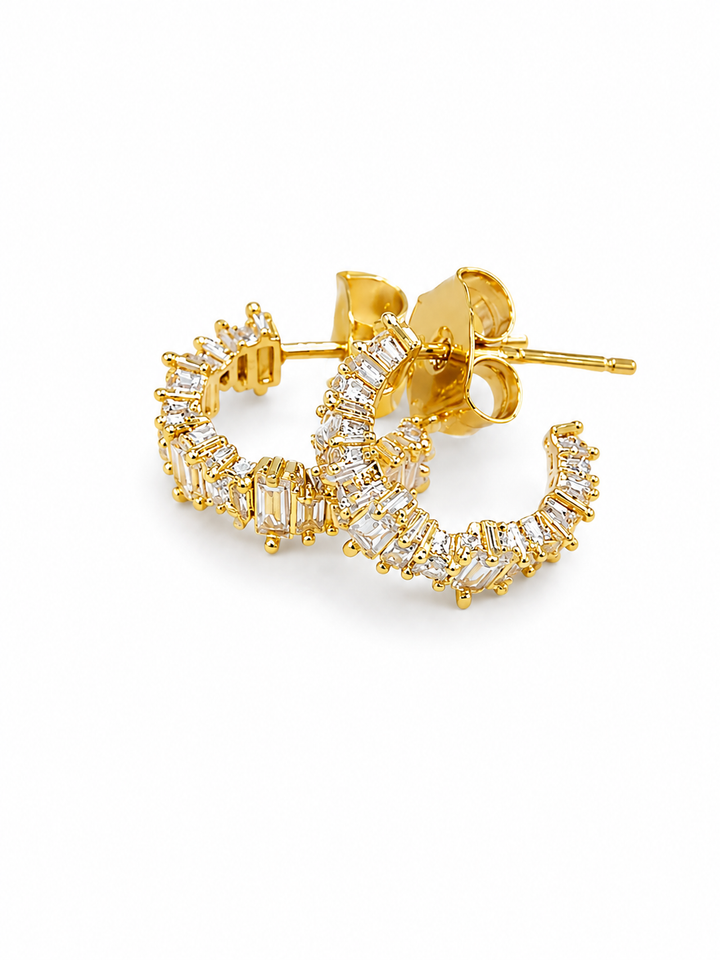 Bella petite hoop Earring