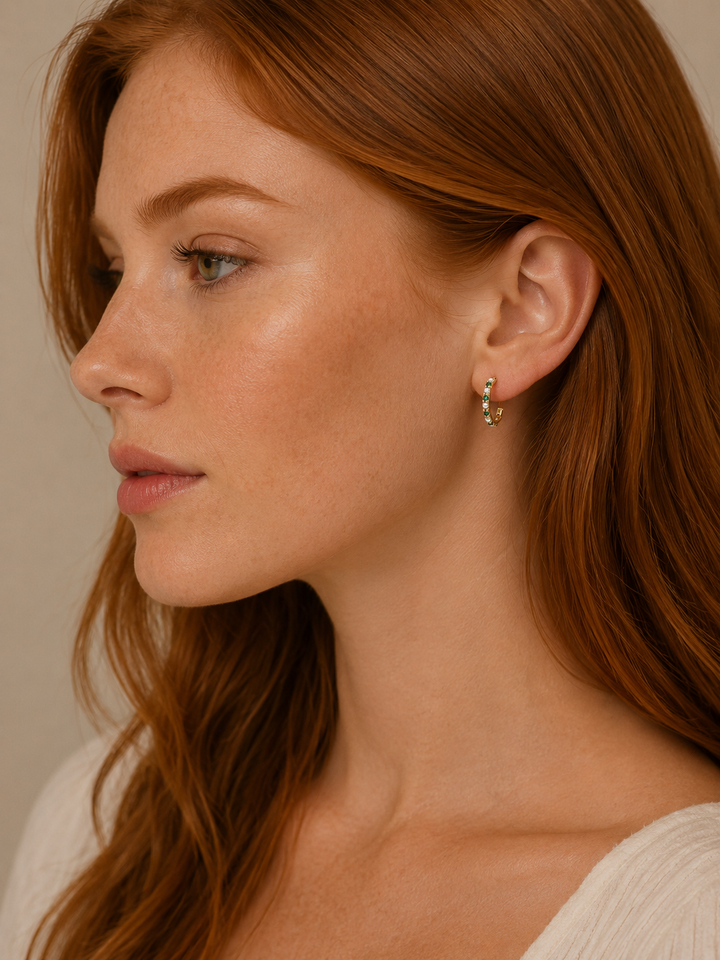 Joy petite hoop earring
