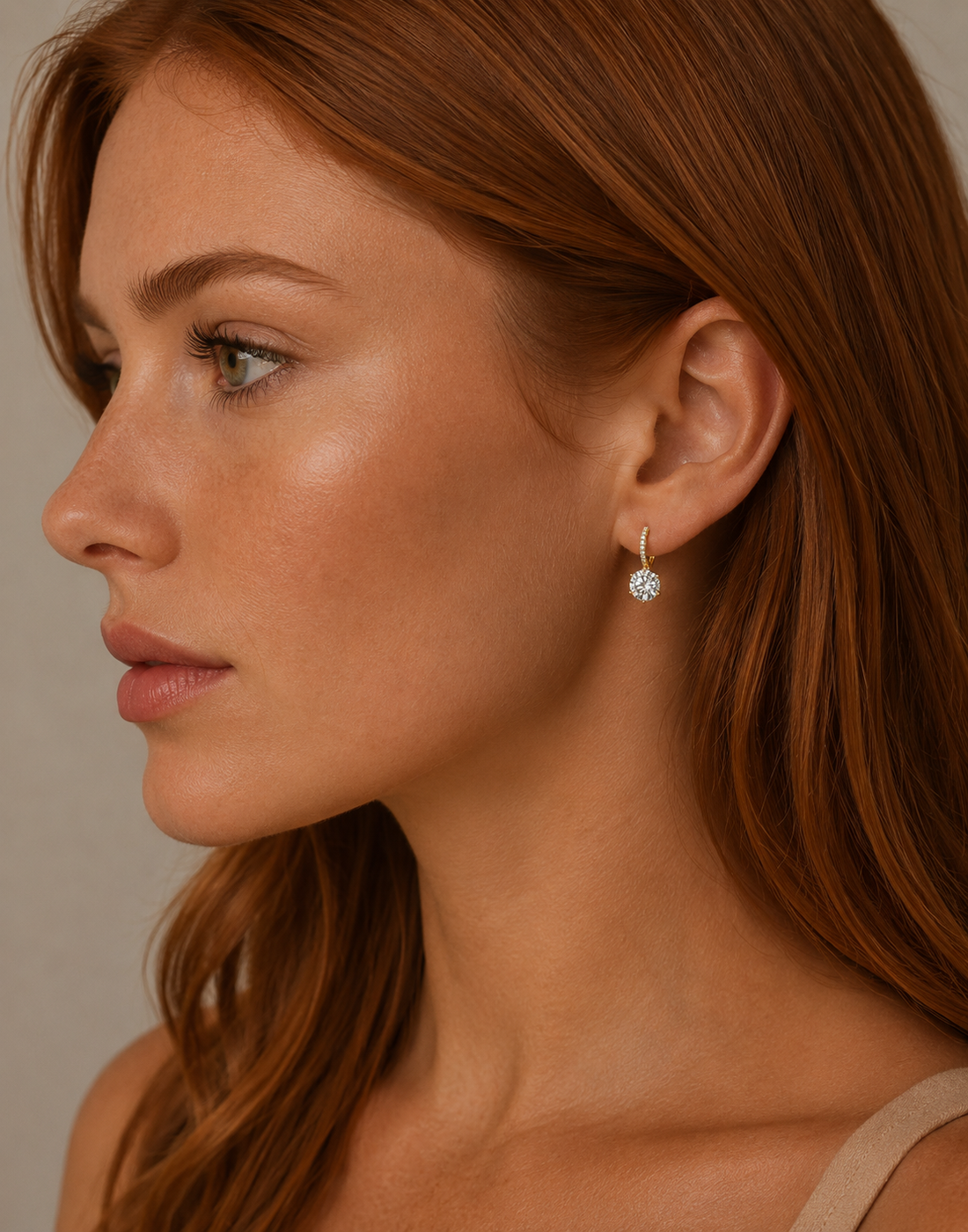Aria 1.5ct Huggie Earrings | Gold/Clear