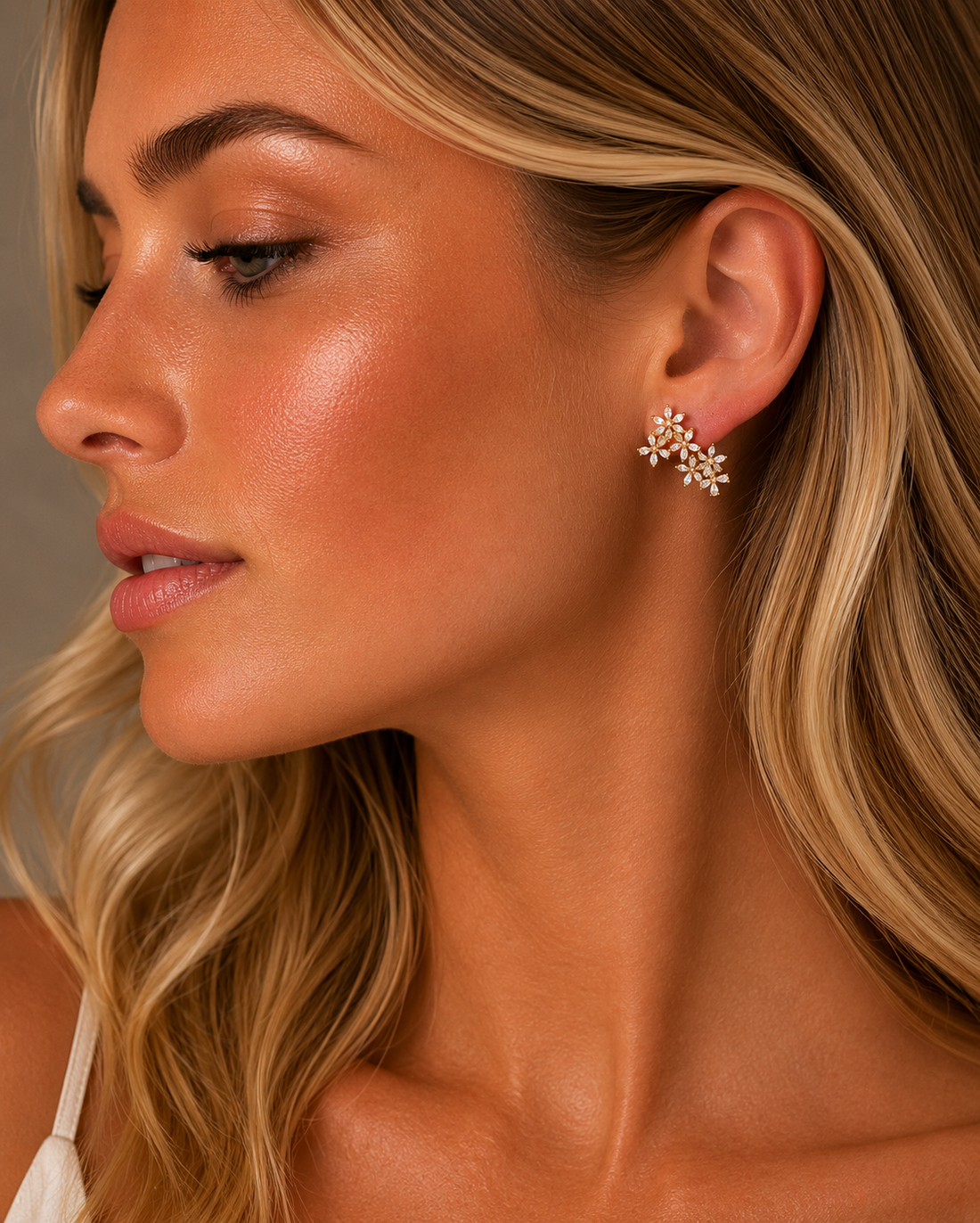 Dhalia Stud Earrings
