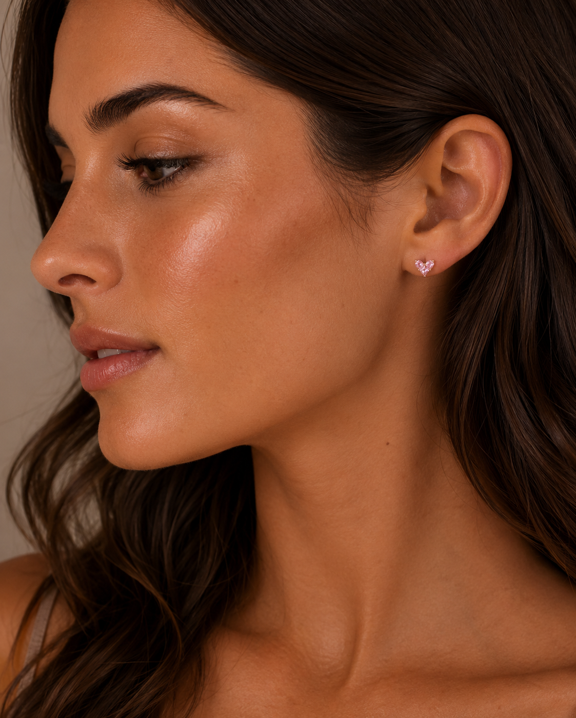 Amara Heart Stud Earrings