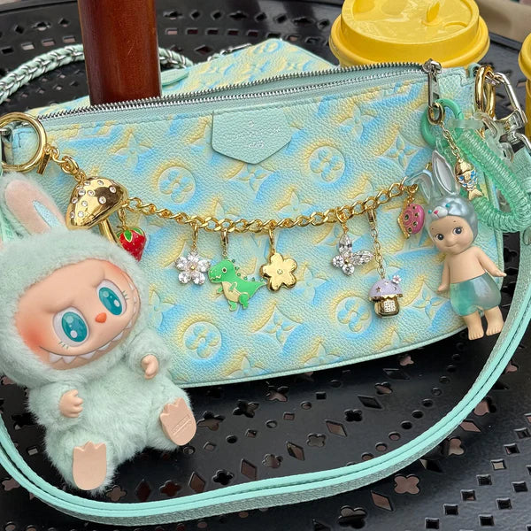 Let's Link Bag Charm Chain Holder