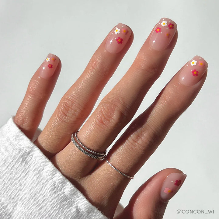 Pretty Bloom Press-On Nails