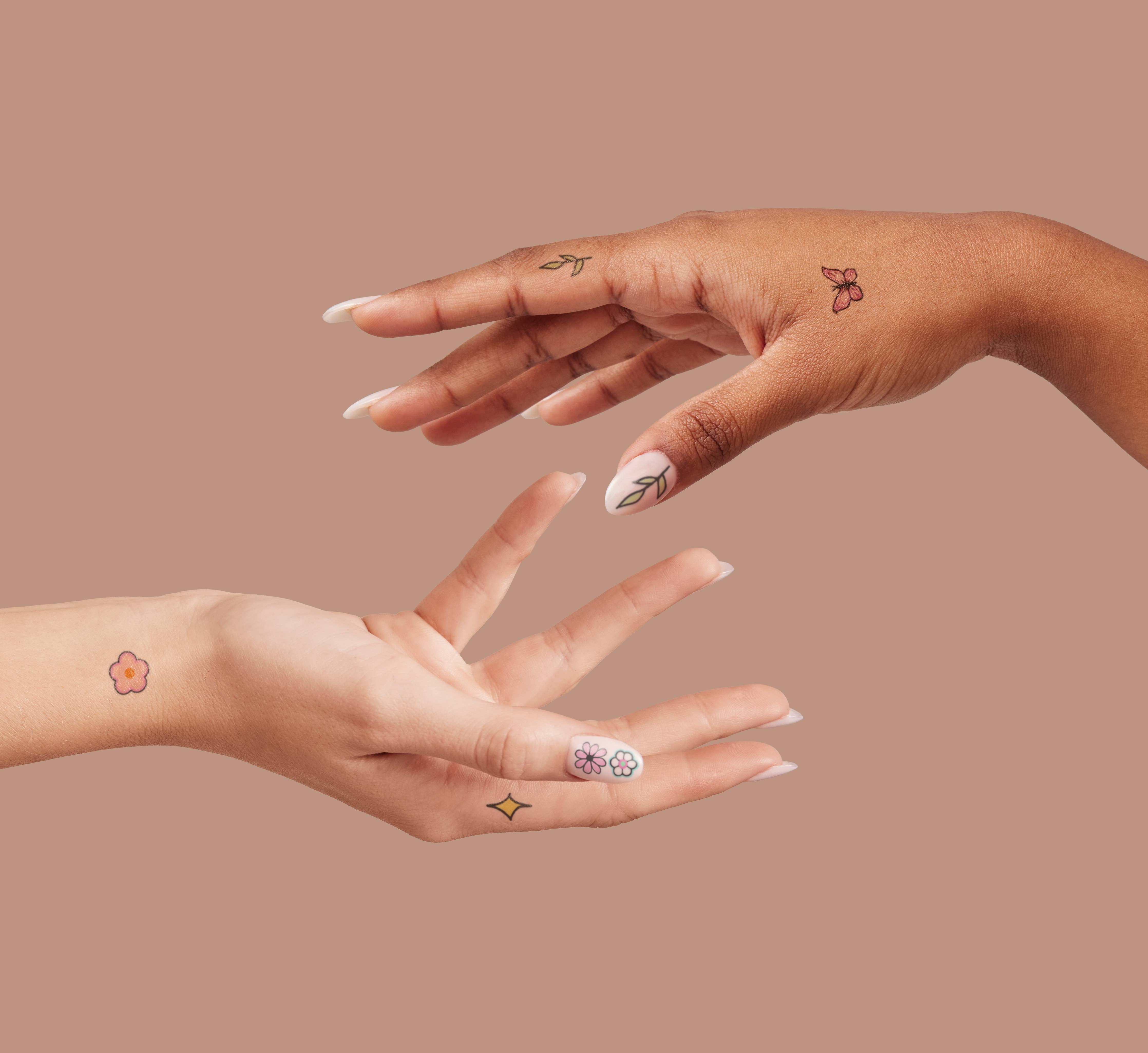 Daisy Dreams Nail Art Temporary Tattoo Pack