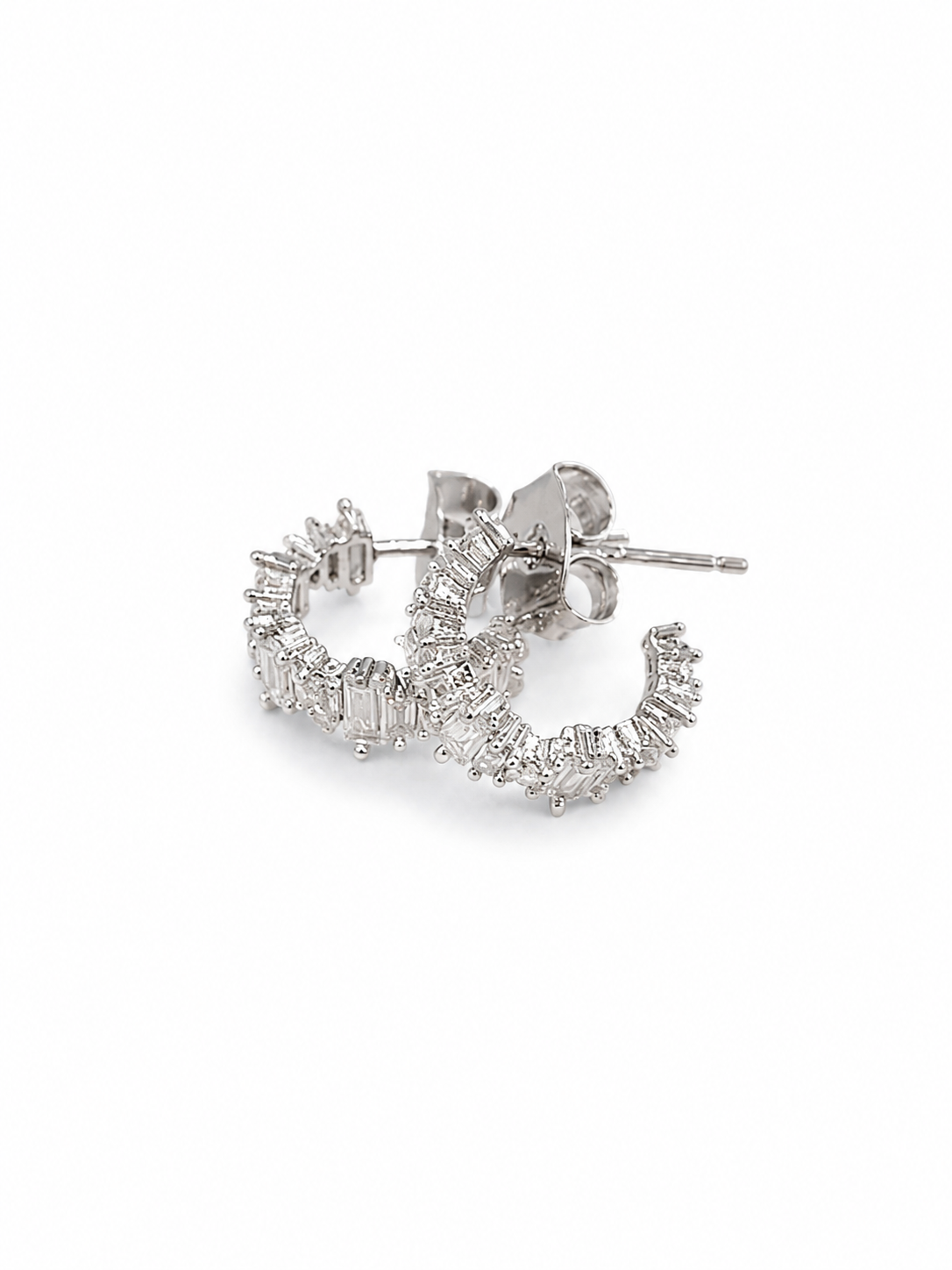 Bella petite hoop Earring