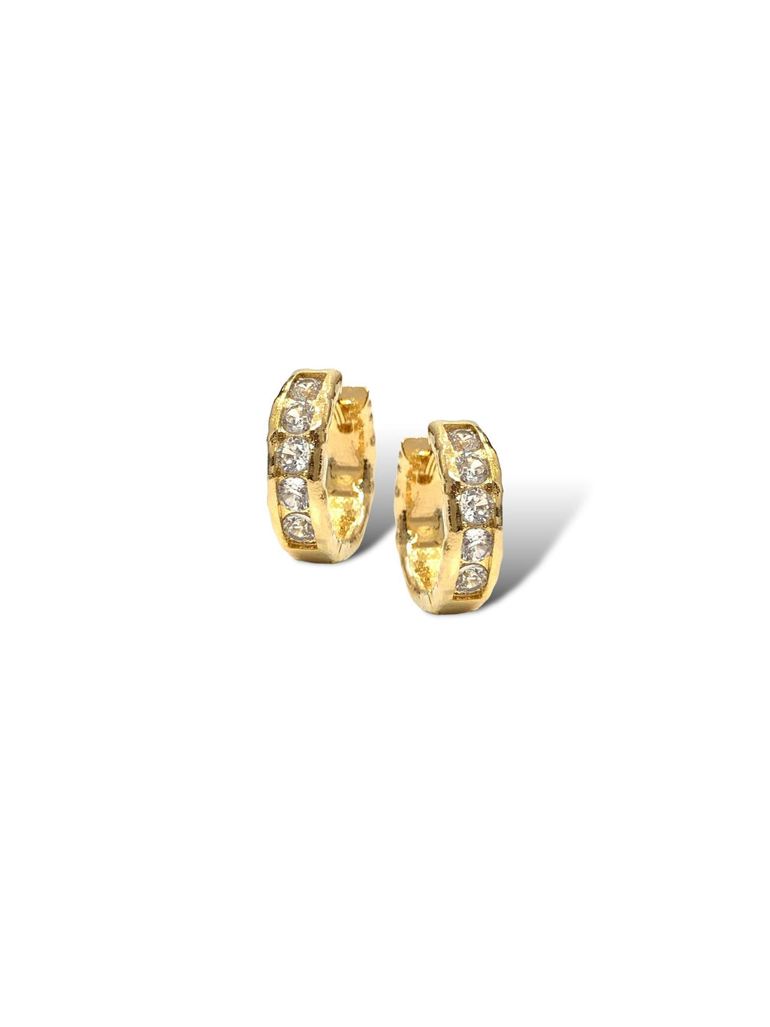 Ellie organic small huggie earring
