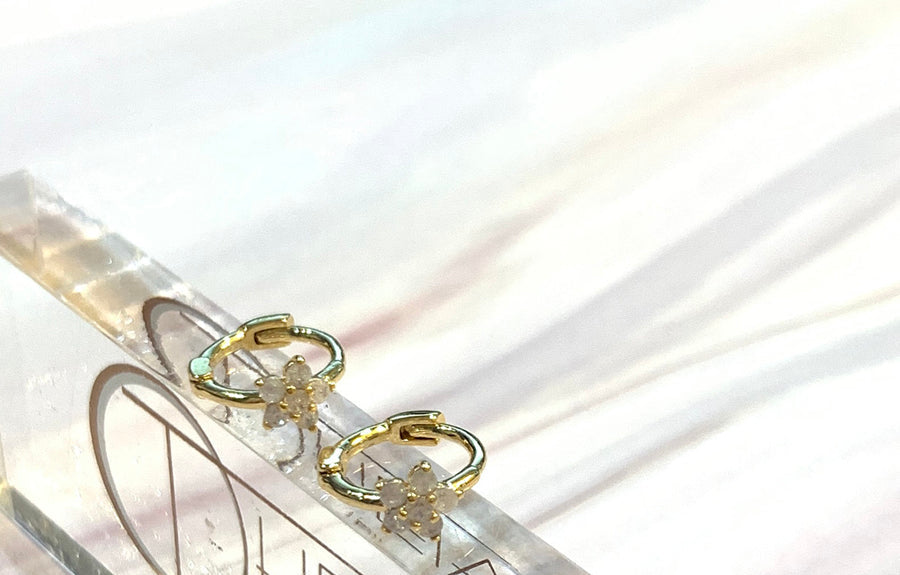 Aria petite hoop Earring