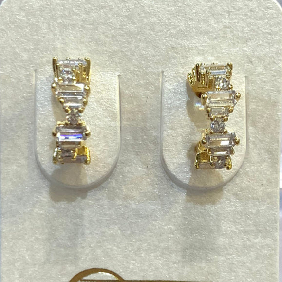 Bella petite hoop Earring