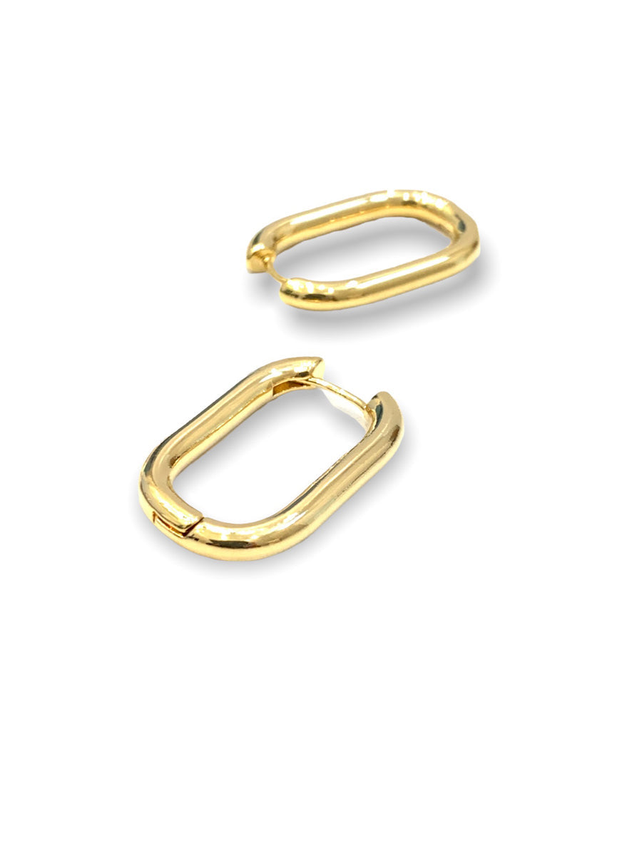 Piper oblong hoop earring