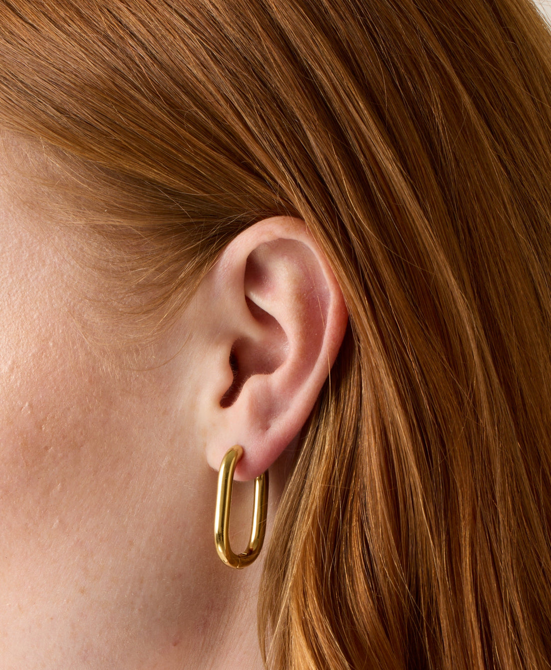 Piper oblong hoop earring