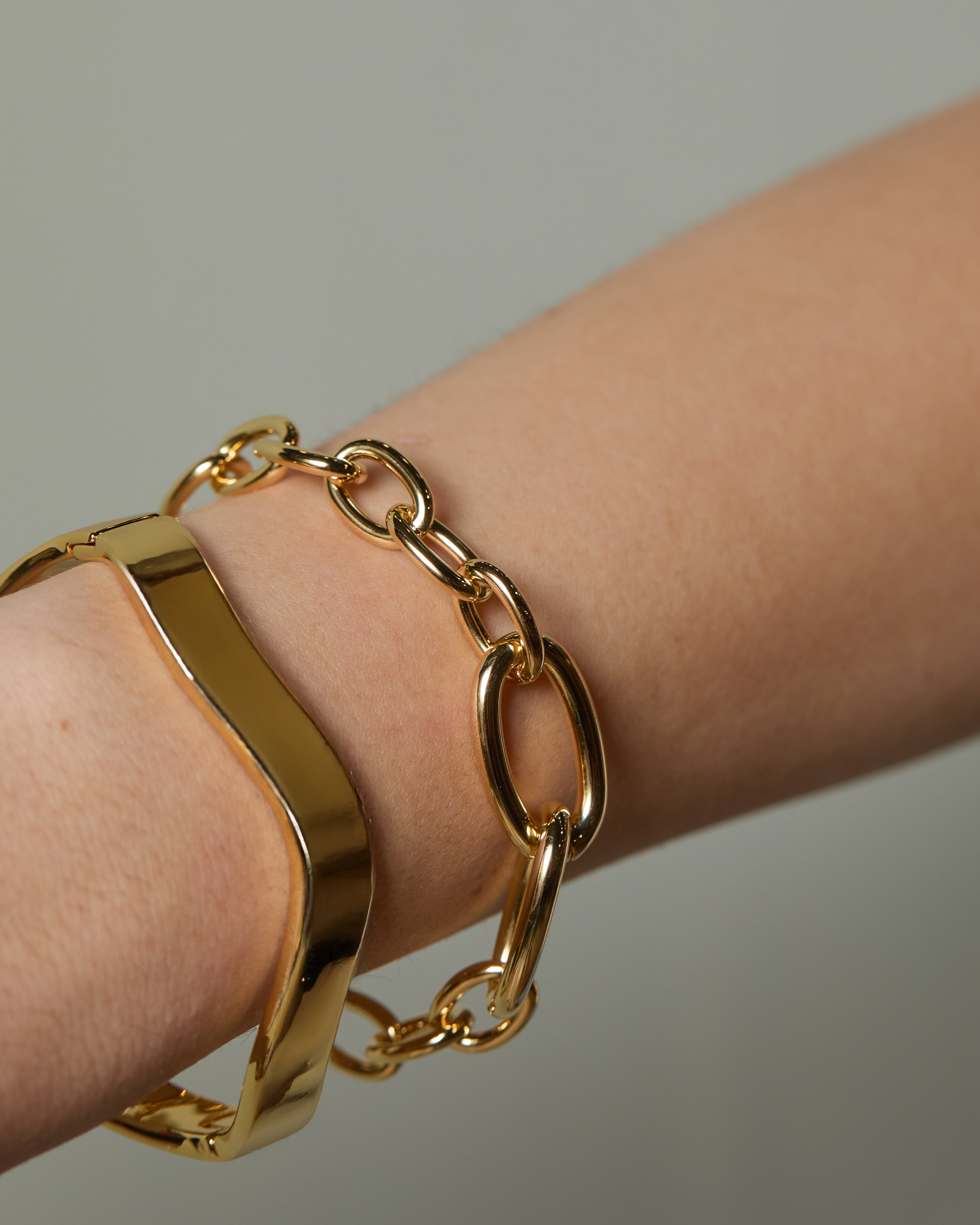 Mila substantial link chain bracelet
